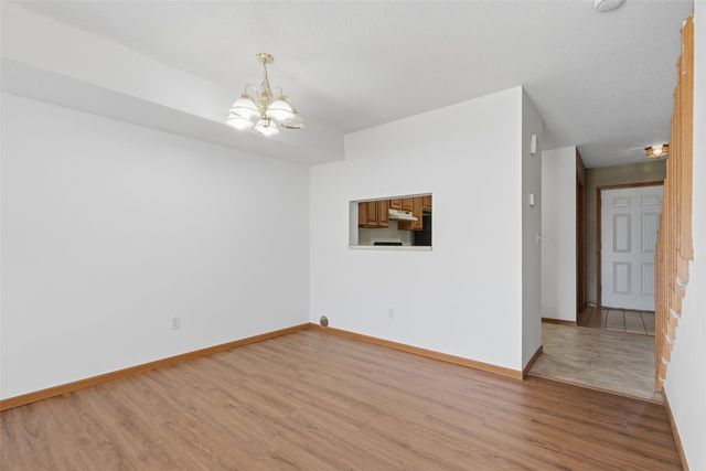 939 Grand Ave Court, Marion, IA 52302