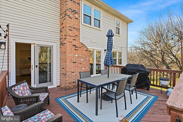 1633 LOZANO DR, Vienna, VA 22182