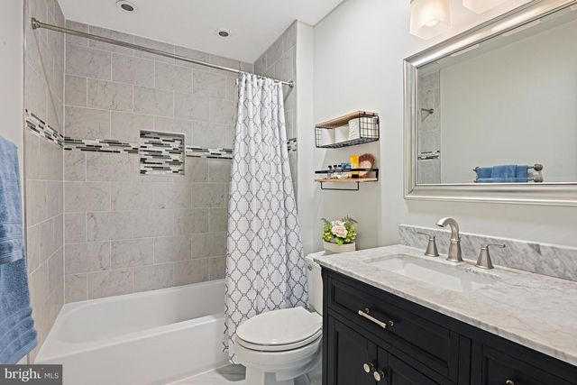 1633 LOZANO DR, Vienna, VA 22182