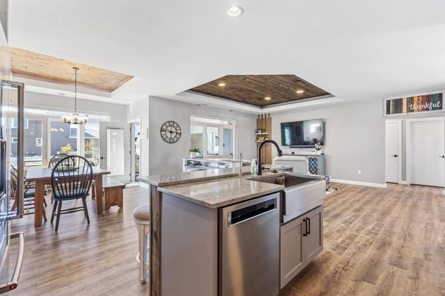 7441 15th Street S, Fargo, ND 58104