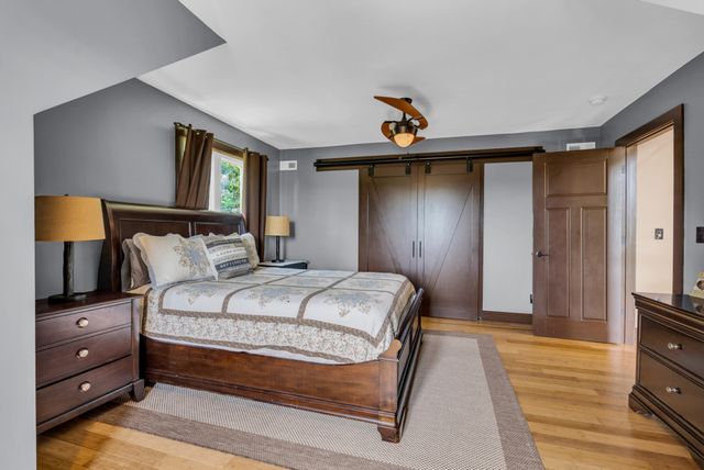 136 Rocky River Shores Dr, Rock Island, TN 38581