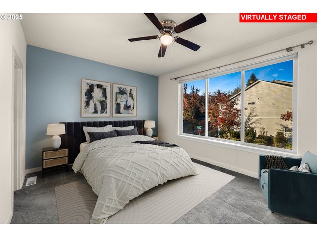 384 Sw 105TH Ter, Portland, OR 97225