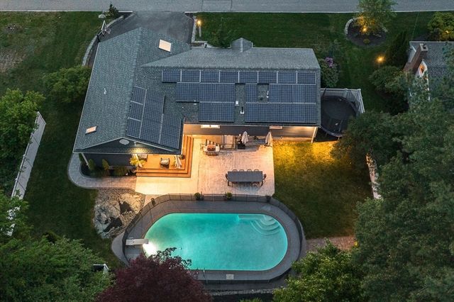 24 Hinds Road, Winchester, MA 01890