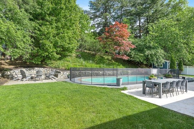 24 Hinds Road, Winchester, MA 01890