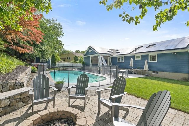 24 Hinds Road, Winchester, MA 01890