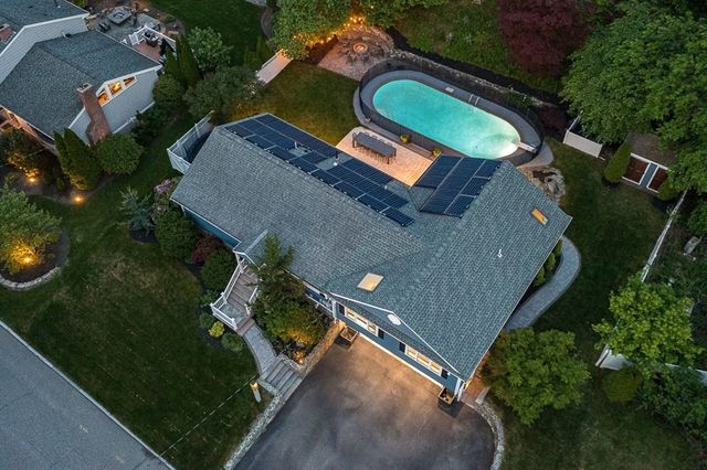 24 Hinds Road, Winchester, MA 01890