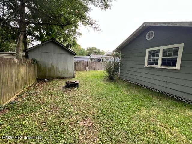 810 Mckinley Avenue, Pascagoula, MS 39567