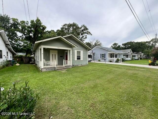 810 Mckinley Avenue, Pascagoula, MS 39567