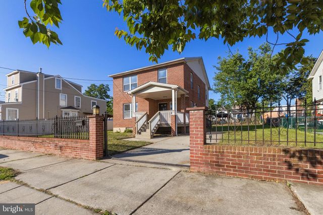 930 LOIS AVE, Camden, NJ 08105