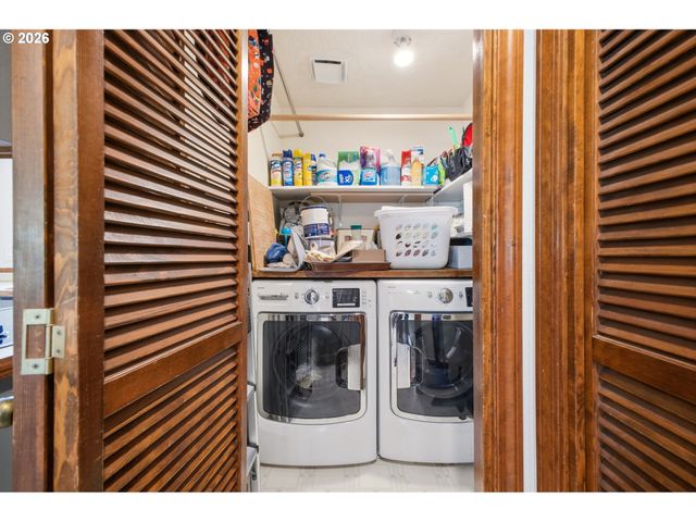 1910 Sw 3RD Dr, Gresham, OR 97080