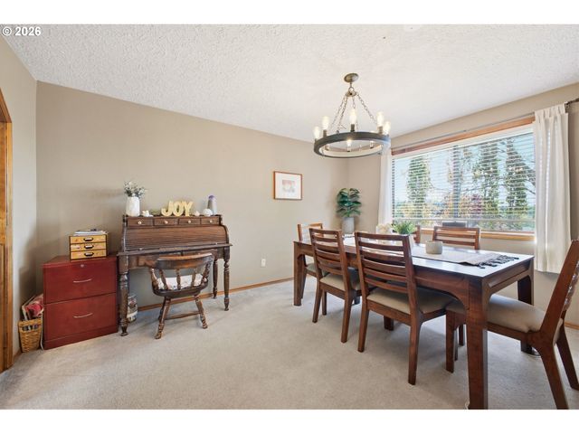 1910 Sw 3RD Dr, Gresham, OR 97080