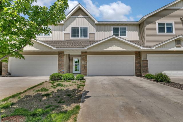8587 Gateway Circle, Monticello, MN 55362