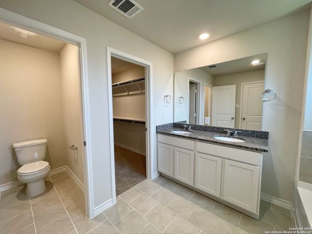4910 Fairway Bunker, San Antonio, TX 78261