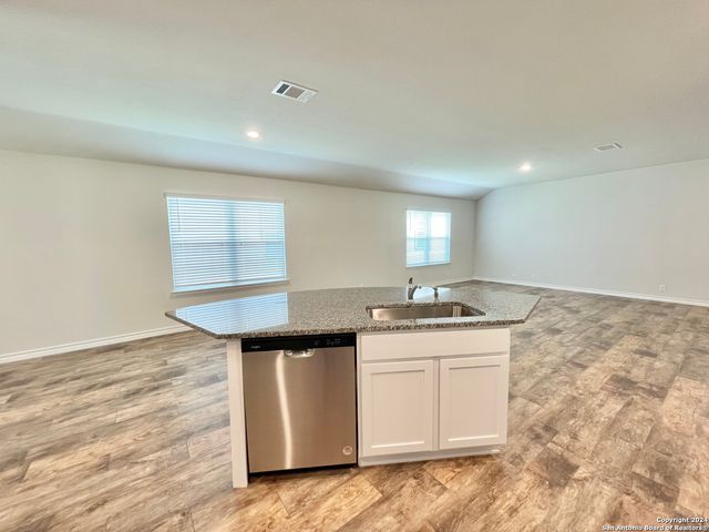 4910 Fairway Bunker, San Antonio, TX 78261
