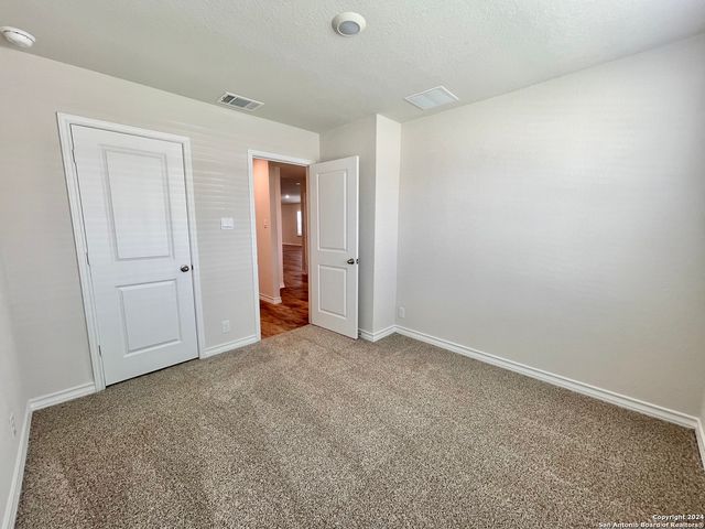 4910 Fairway Bunker, San Antonio, TX 78261