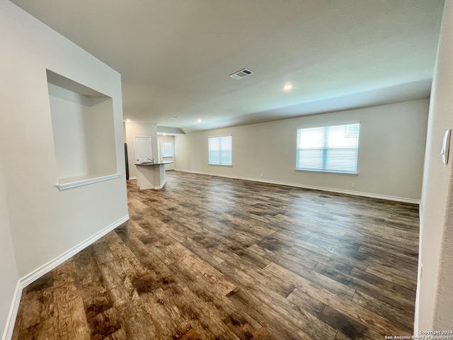 4910 Fairway Bunker, San Antonio, TX 78261