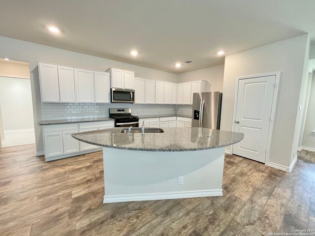 4910 Fairway Bunker, San Antonio, TX 78261