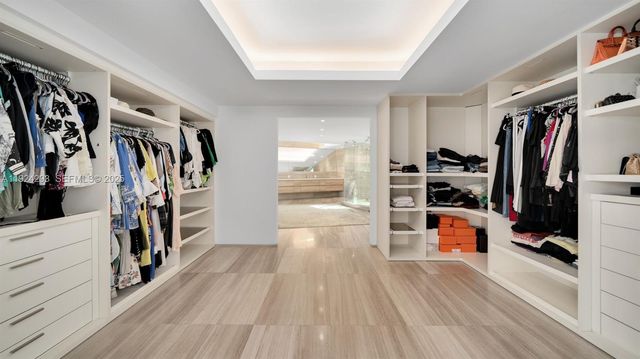 480 Ocean Blvd, Golden Beach, FL 33160