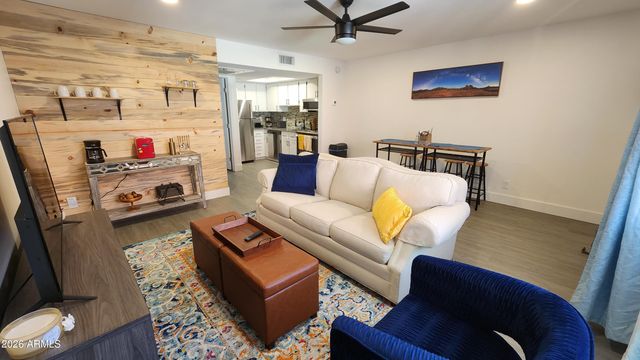 700 W UNIVERSITY Drive 232, Tempe, AZ 85281