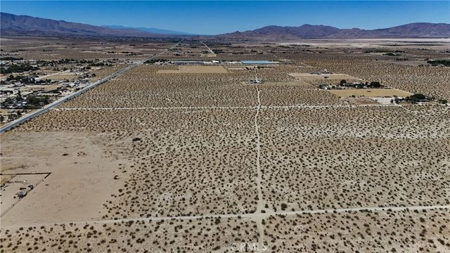 712 Fairlane, Lucerne Valley, CA 92356