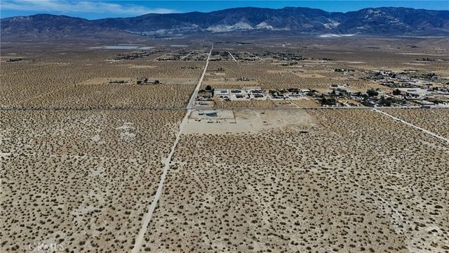 712 Fairlane, Lucerne Valley, CA 92356