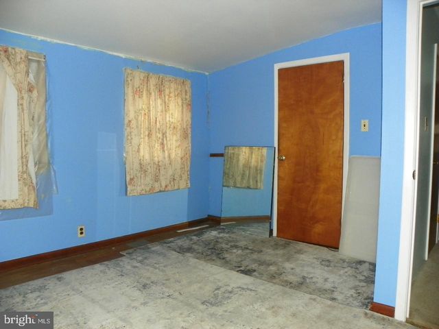 200 LONG LN, West Chester, PA 19380