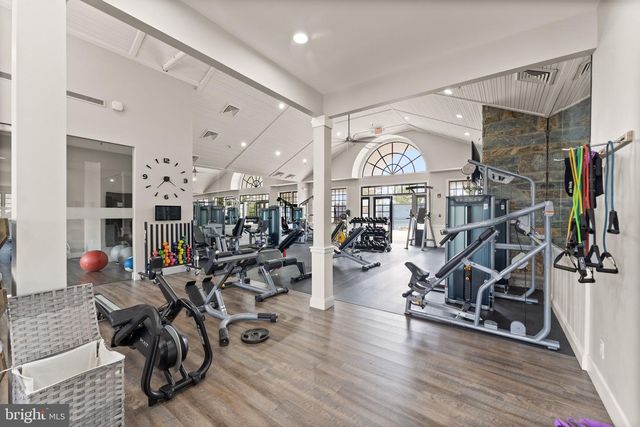 18545 SANDPIPER PL, Leesburg, VA 20176