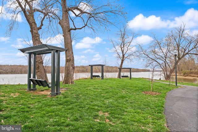 18545 SANDPIPER PL, Leesburg, VA 20176