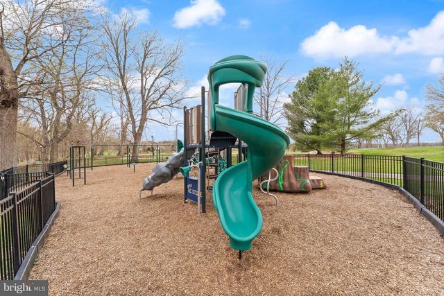 18545 SANDPIPER PL, Leesburg, VA 20176