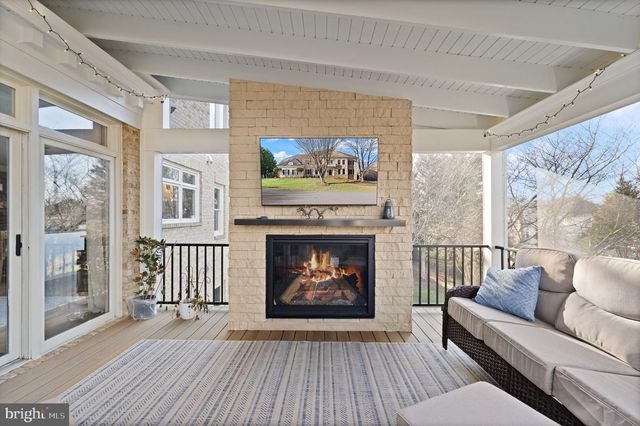 18545 SANDPIPER PL, Leesburg, VA 20176