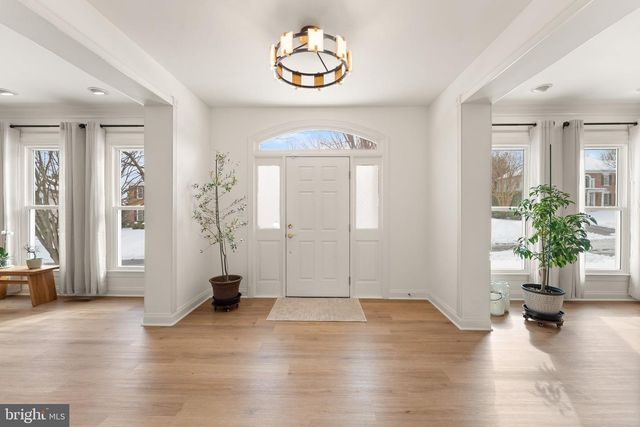 18545 SANDPIPER PL, Leesburg, VA 20176