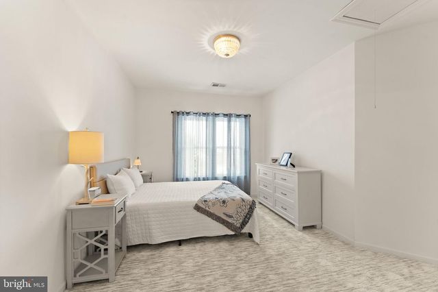 18545 SANDPIPER PL, Leesburg, VA 20176