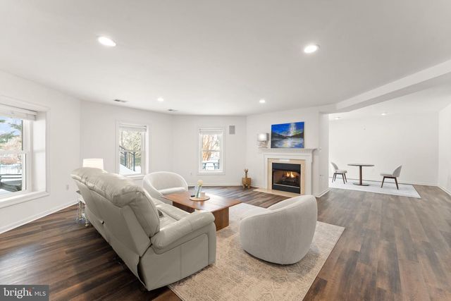 18545 SANDPIPER PL, Leesburg, VA 20176