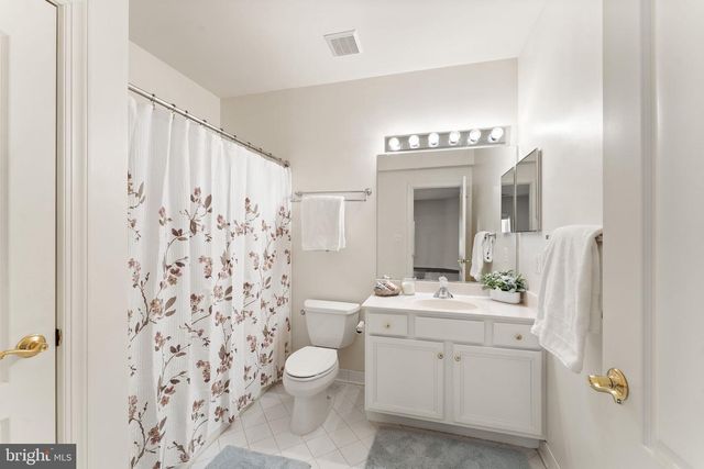 18545 SANDPIPER PL, Leesburg, VA 20176