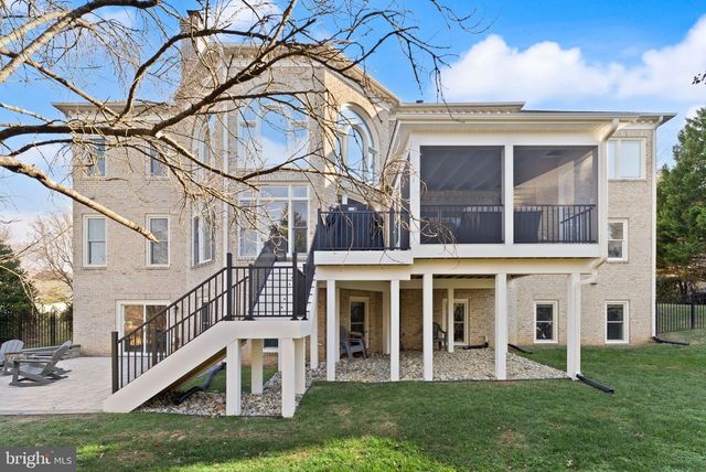 18545 SANDPIPER PL, Leesburg, VA 20176