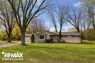 2942 Lyle Road, Beaverton, MI 48612