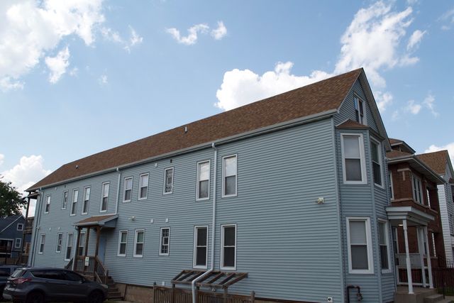 8640 S Escanaba Avenue, Chicago, IL 60617