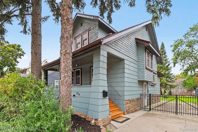 116 Helene Avenue, Royal Oak, MI 48067