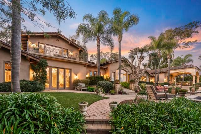 4724 El Aspecto, Rancho Santa Fe, CA 92067