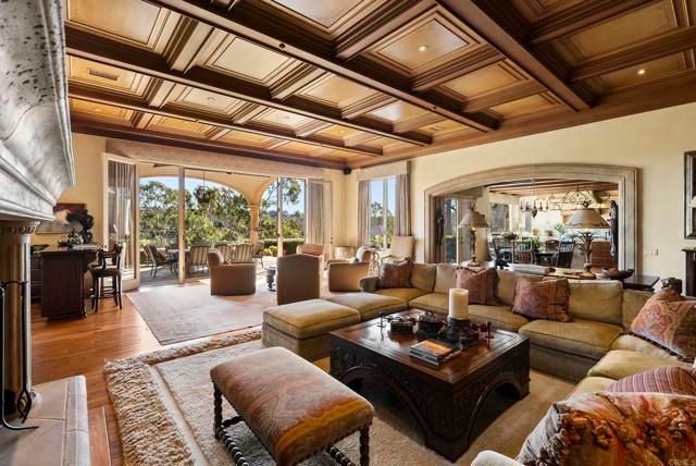 4724 El Aspecto, Rancho Santa Fe, CA 92067