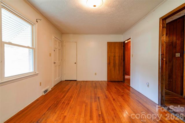 720 Levi Street, Shelby, NC 28152