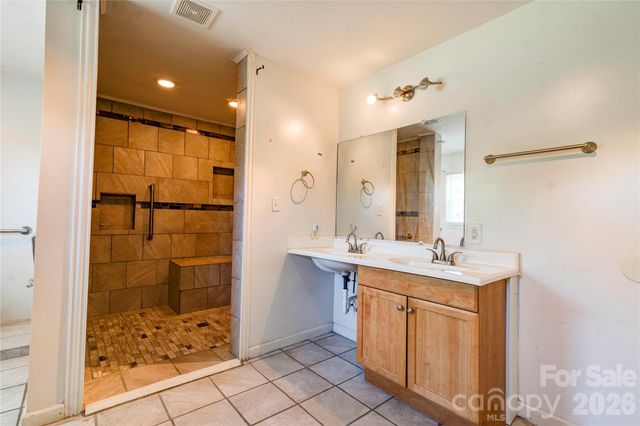 720 Levi Street, Shelby, NC 28152