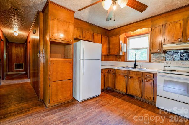 720 Levi Street, Shelby, NC 28152