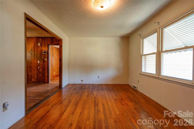 720 Levi Street, Shelby, NC 28152