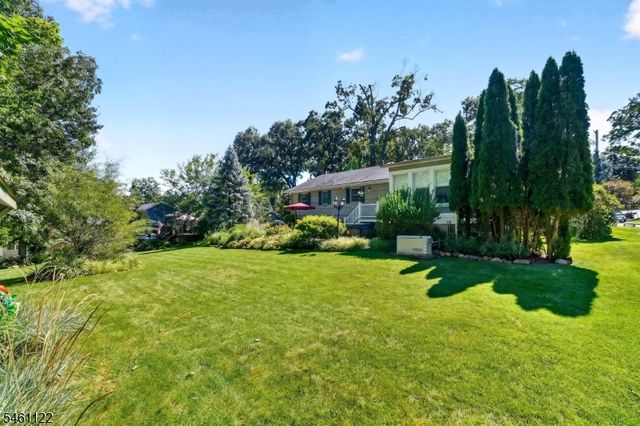11 Jeffrie Trl, Hanover Twp., NJ 07981