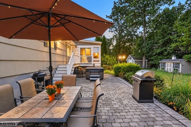 11 Jeffrie Trl, Hanover Twp., NJ 07981