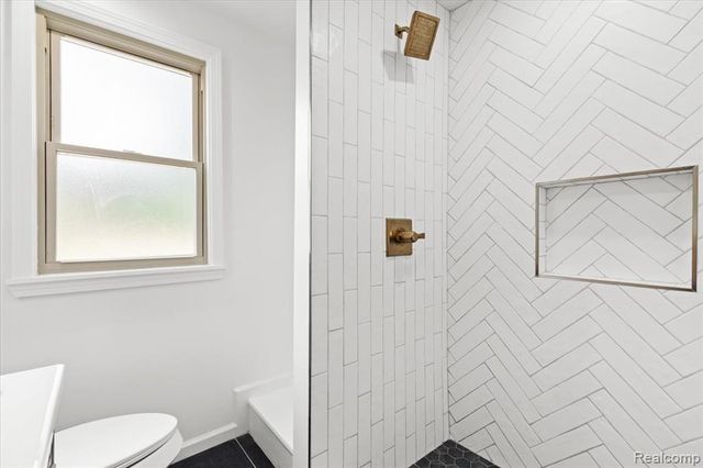 2440 Taylor Street, Detroit, MI 48206