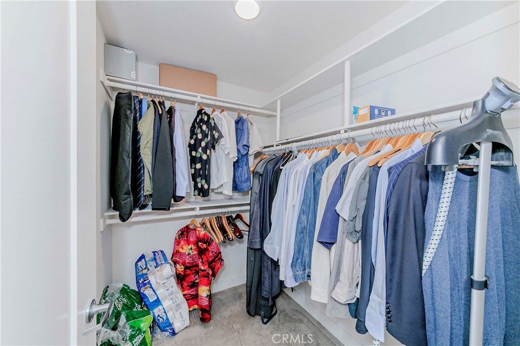 Image 23 of property listing at 436 S Virgil Avenue 403, Los Angeles, CA 90020