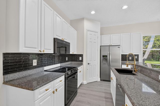 10803 Paso Fino Drive, Lake Worth, FL 33449