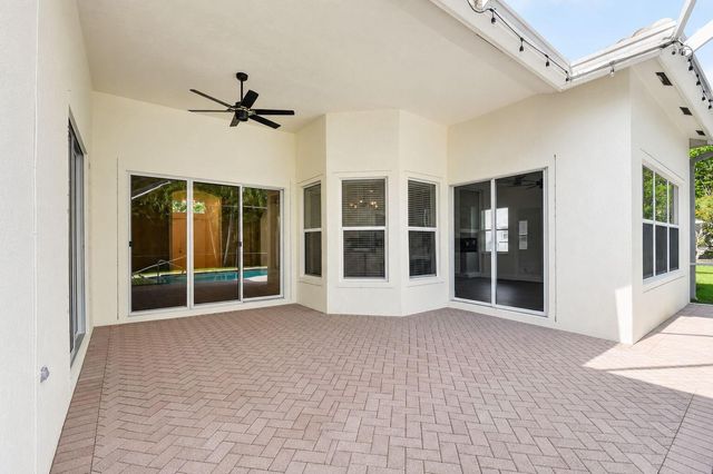 10803 Paso Fino Drive, Lake Worth, FL 33449